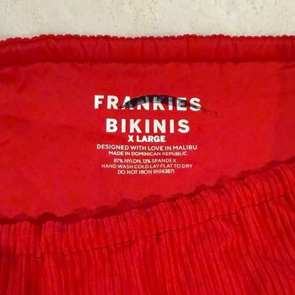 New Frankies Bikinis Tia String Bikini Bottoms  True Red 31514 - Picture 4 of 13